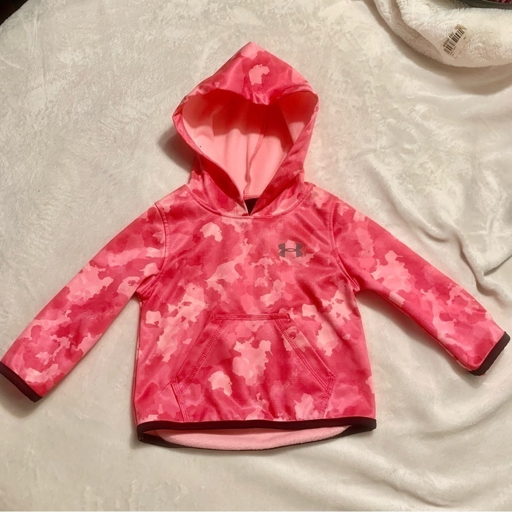 NEW Under Armour Jacket Size 12M Baby Girl Pink Camouflage Design Hooded NWOT